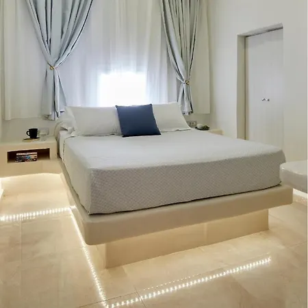 Soultouch Beachfront Villa Perissa  Exterior photo