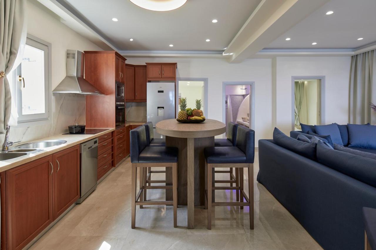 Soultouch Beachfront Villa *